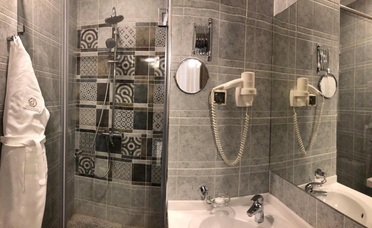Grace Point Hotel Astana Rom bilde